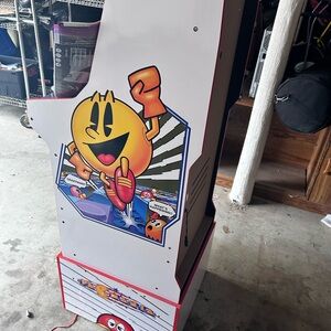 PAC-Man arcade